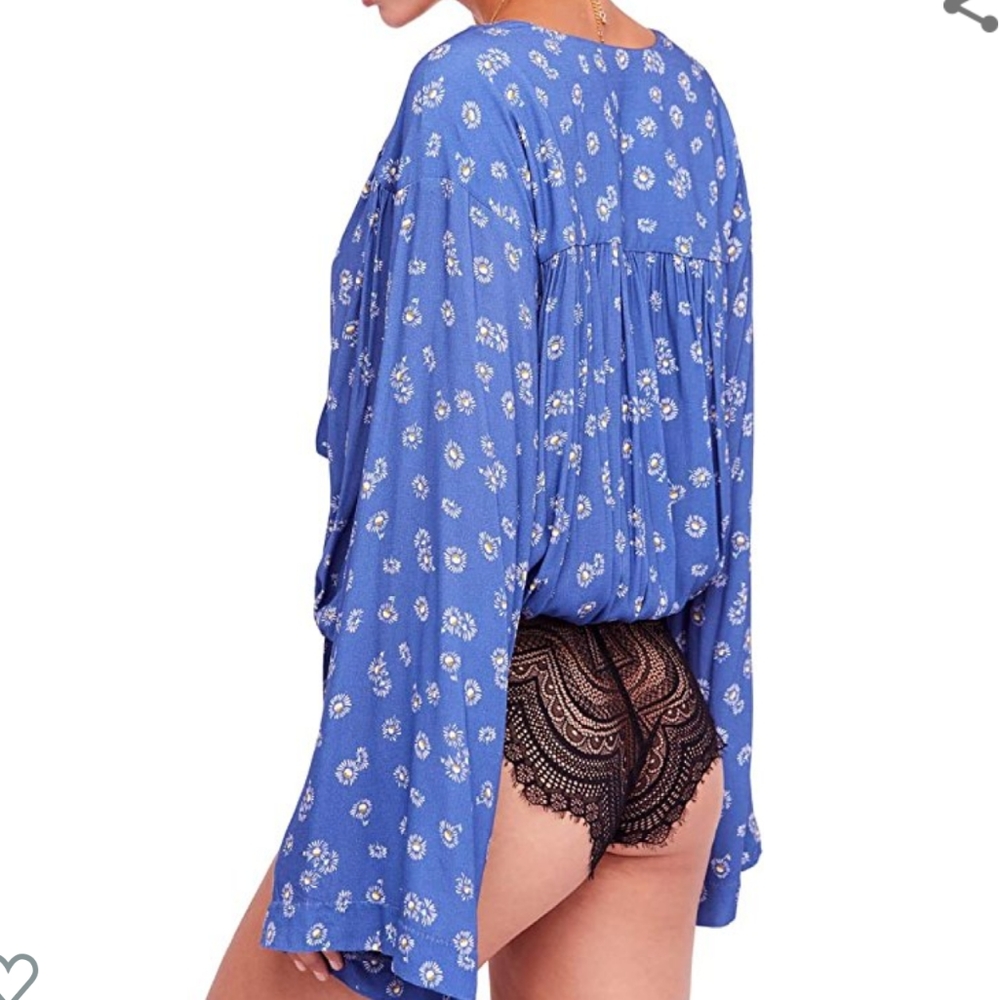 FREE PEOPLE "Forties Feel" Bodysuit bell sleeve cornflower blue floral print NWT - Picture 2 of 7